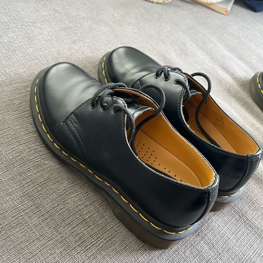 Doc Marten Low Rise Oxford Shoes!!!!